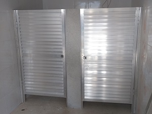 Divisória em Granilite